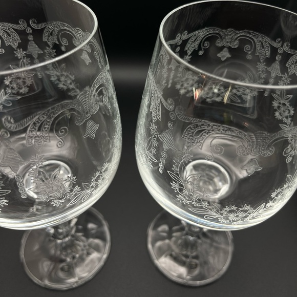 Vintage Bohemia Czechoslovakia (Czech) Crystal Cascade Etched Goblets Set of 2 - Picture 13 of 16